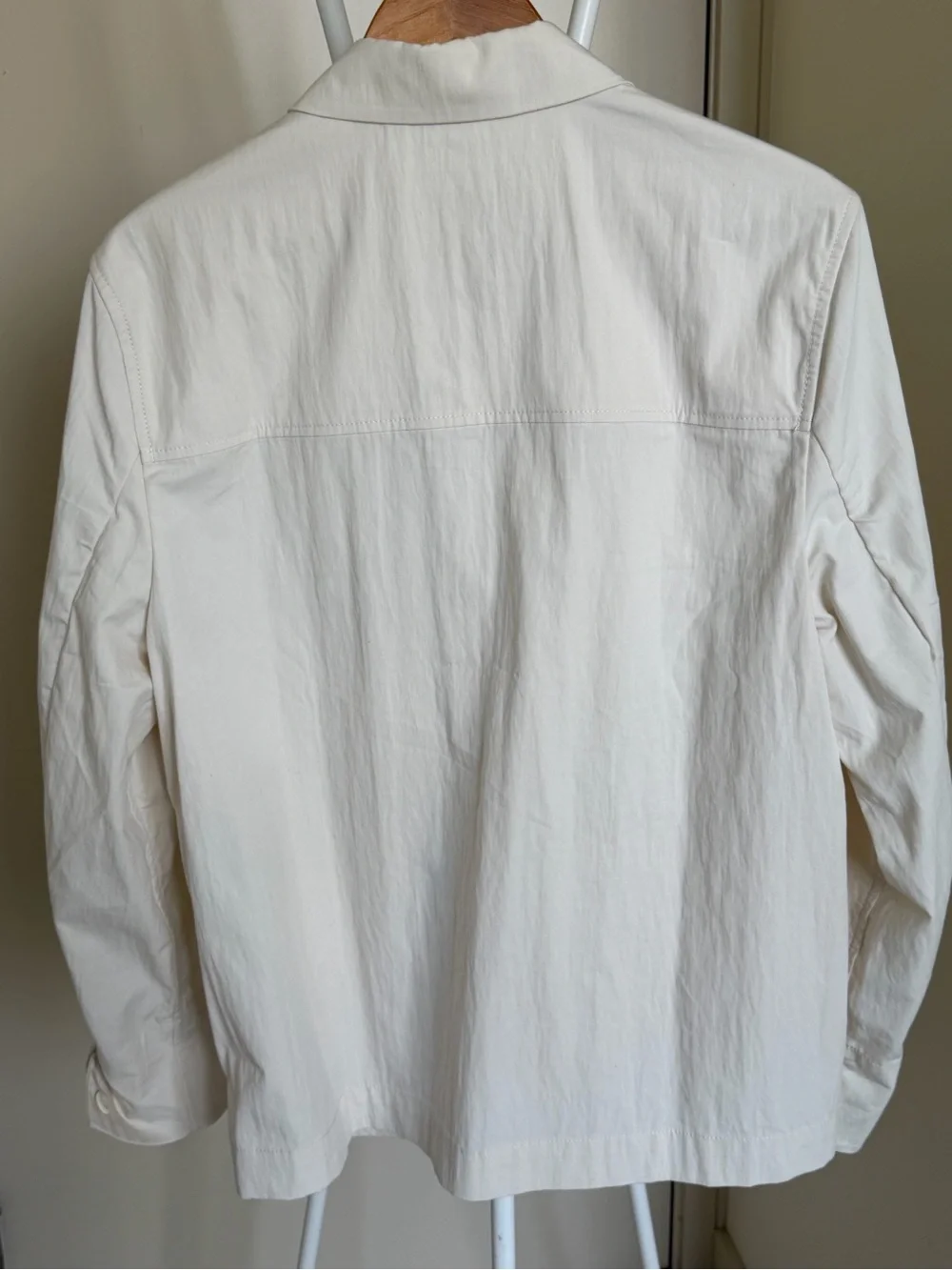 Banana Republic Water Resistant Shirt Jacket in Cream Size S